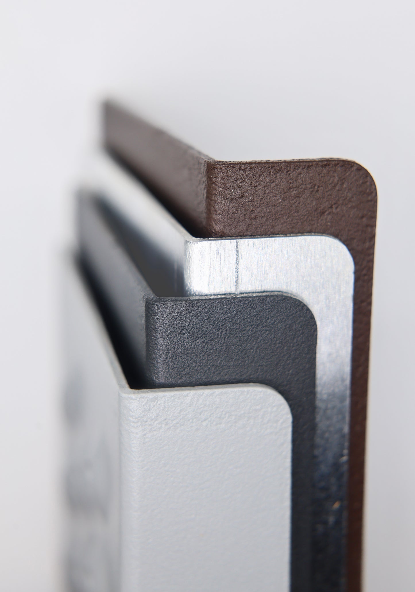 Anti-Slip Aluminum Stair Tread Cover w/ Nose – Outdoor Grip (Super Grip Brown)