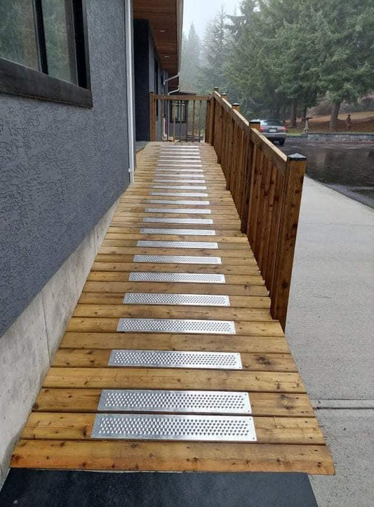 Aluminum Grip Stair Cover Treads - Mill Finish, Includes Stainless Steel 1" Screws - 4" x 32"