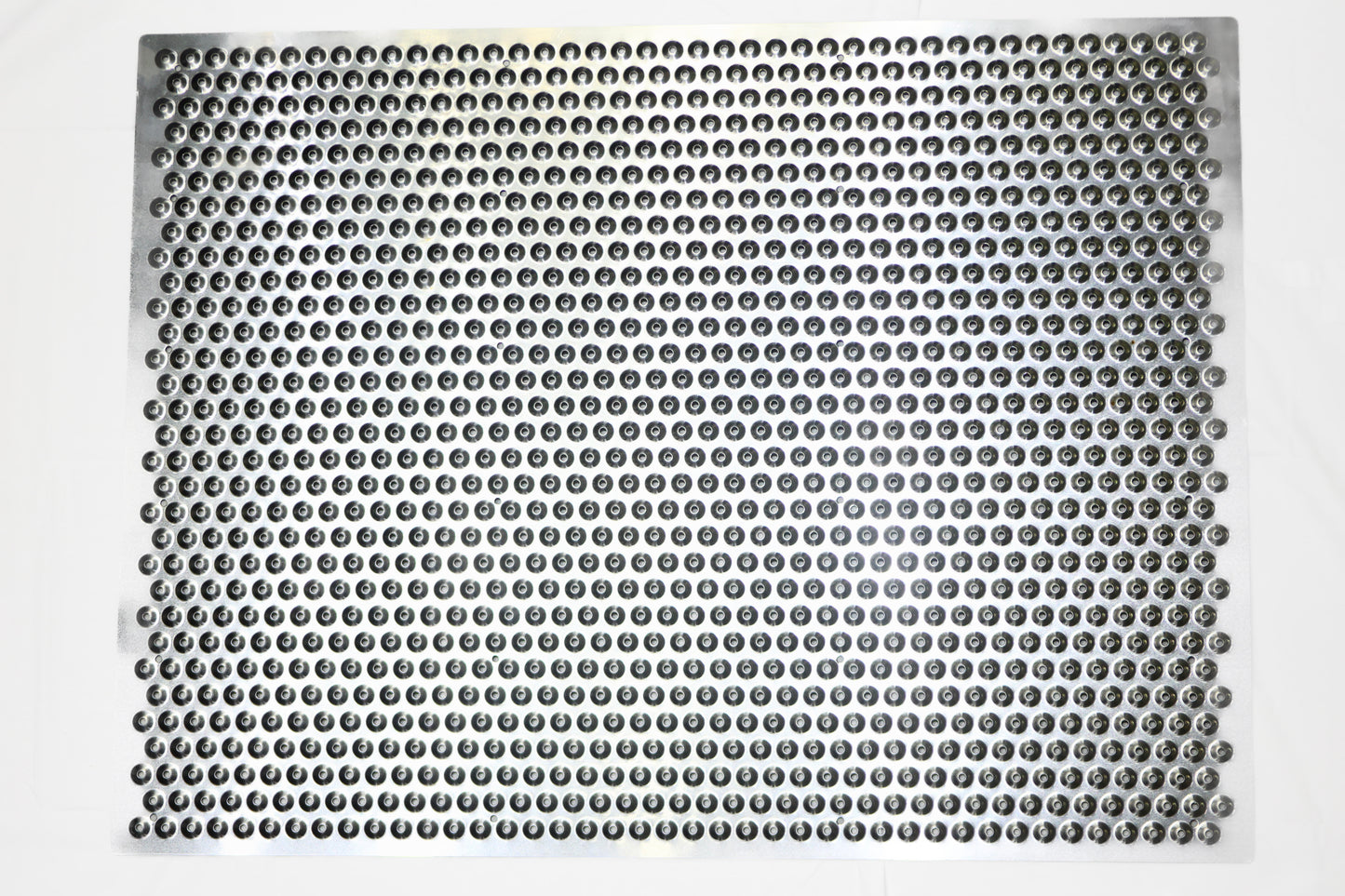 Anti-Slip Aluminum Stair Cover Landing – Outdoor Grip (Mill Finish))